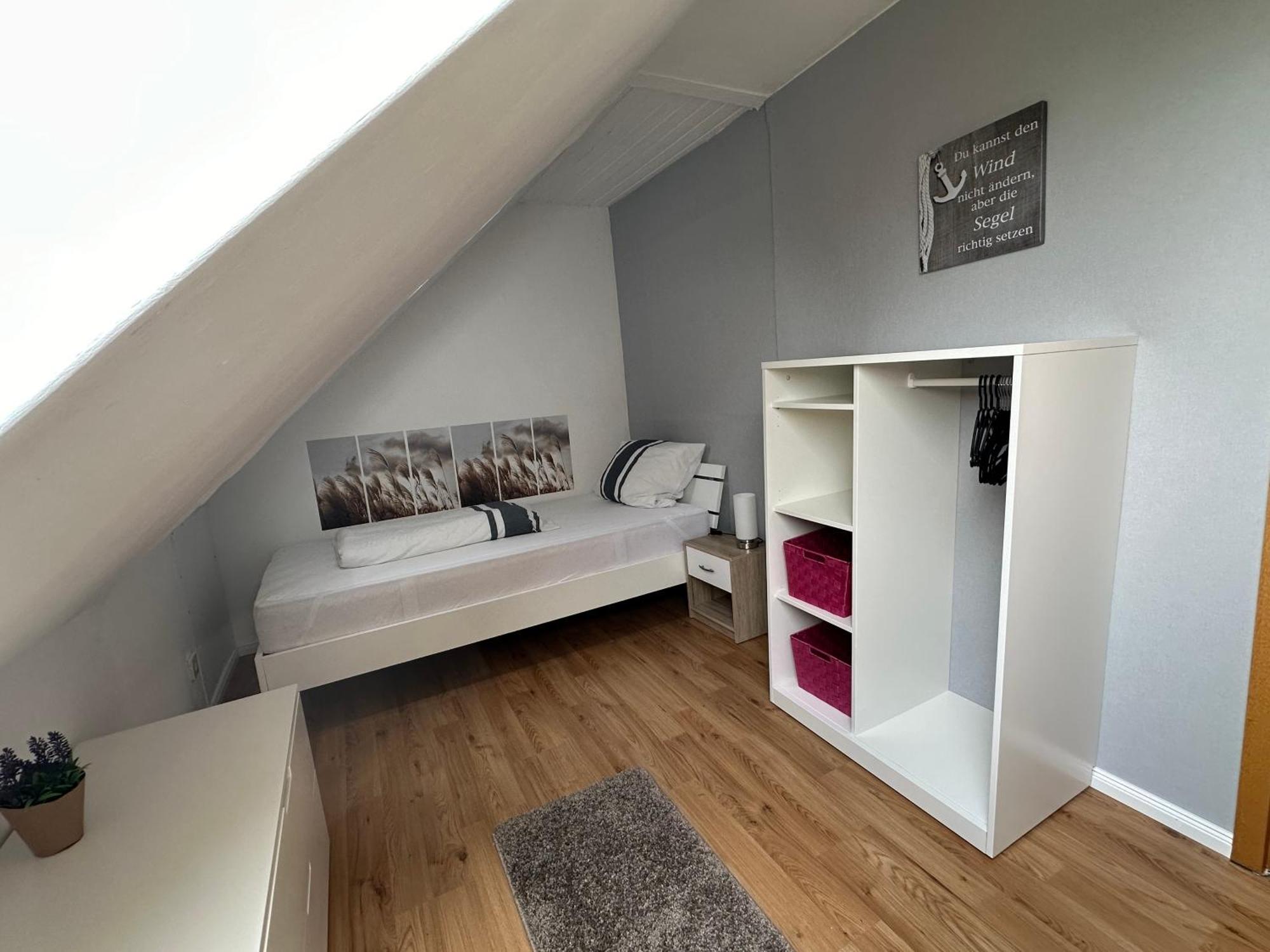 Rosenhaus Esens - Wohnung Backbord Zewnętrze zdjęcie